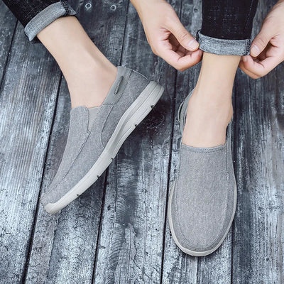 Men’s Summer Breathable Canvas Shoes Lightweight Slip-On Casual Flats