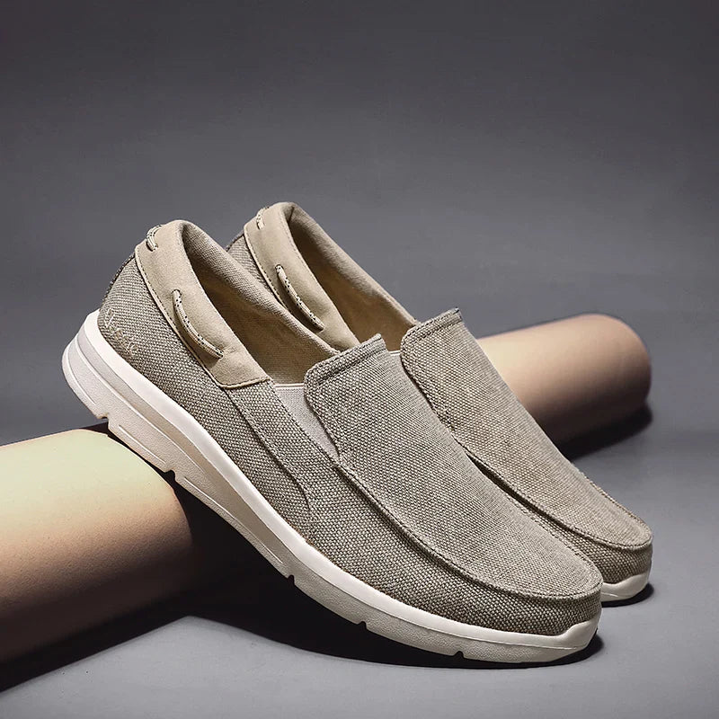 Men’s summer breathable canvas slip-on casual shoes lightweight loafers with round toe and EVA sole