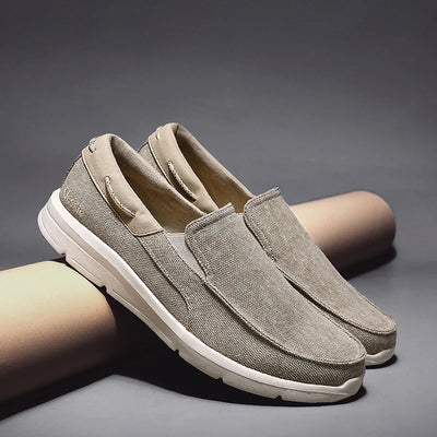 Men’s summer breathable canvas slip-on casual shoes lightweight loafers with round toe and EVA sole
