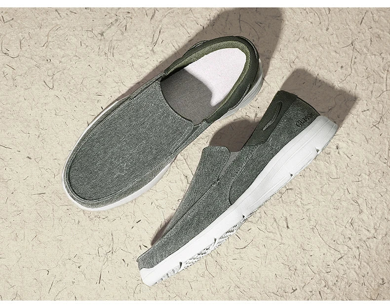 Men’s Summer Breathable Canvas Shoes Lightweight Slip-On Casual Flats