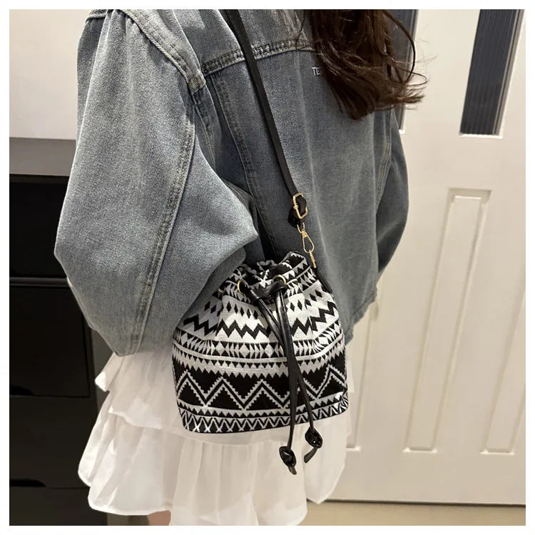 Fashion Linen Fabric Bucket Bag Floral Crossbody Bag